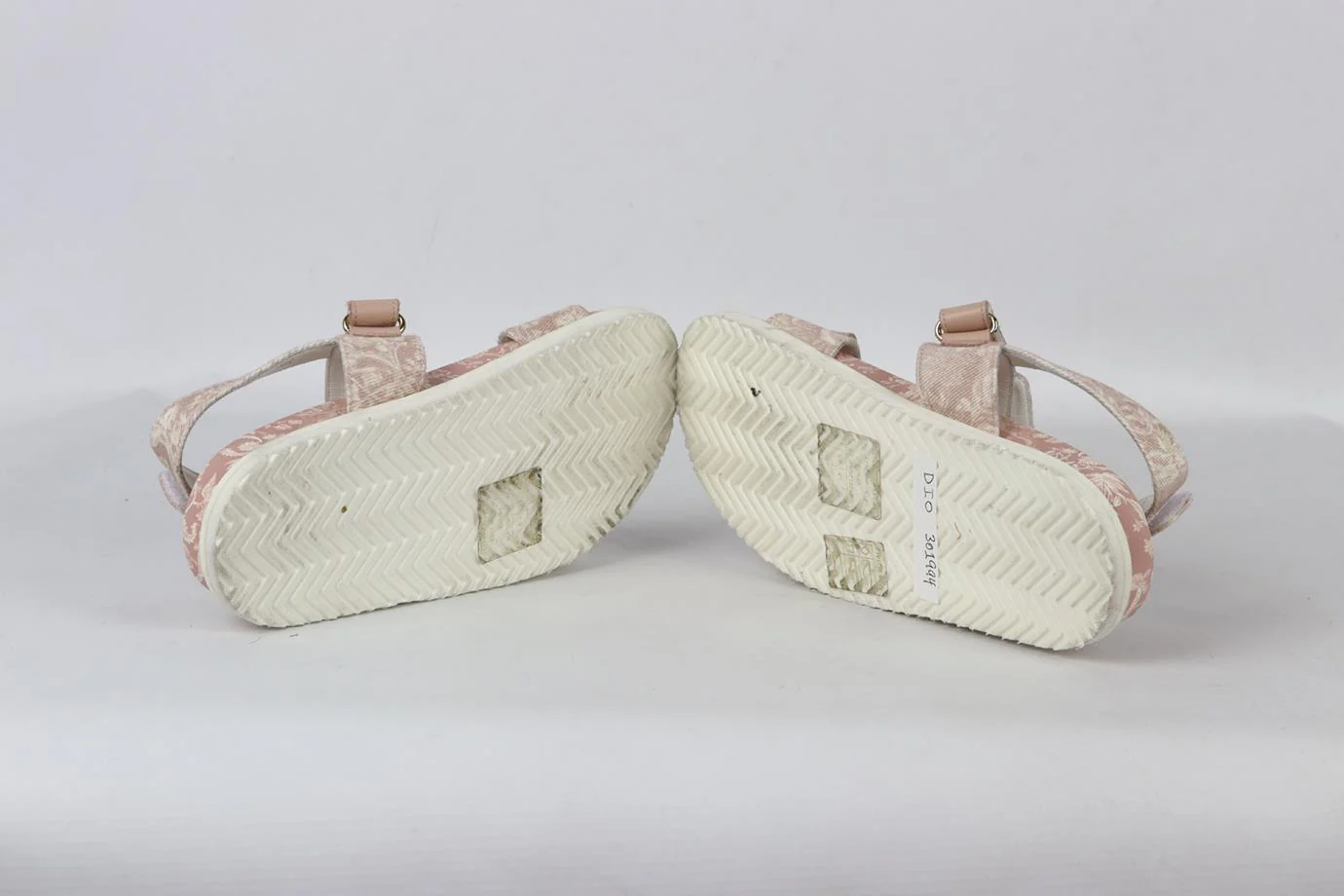 CHRISTIAN DIOR KIDS GIRLS LEATHER AND CANVAS SANDALS EU 32 UK 13 - Image 5