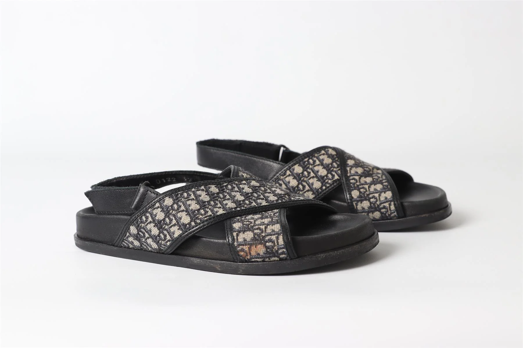 CHRISTIAN DIOR NAVY KIDS BOYS LEATHER SANDALS EU 32 - Image 9