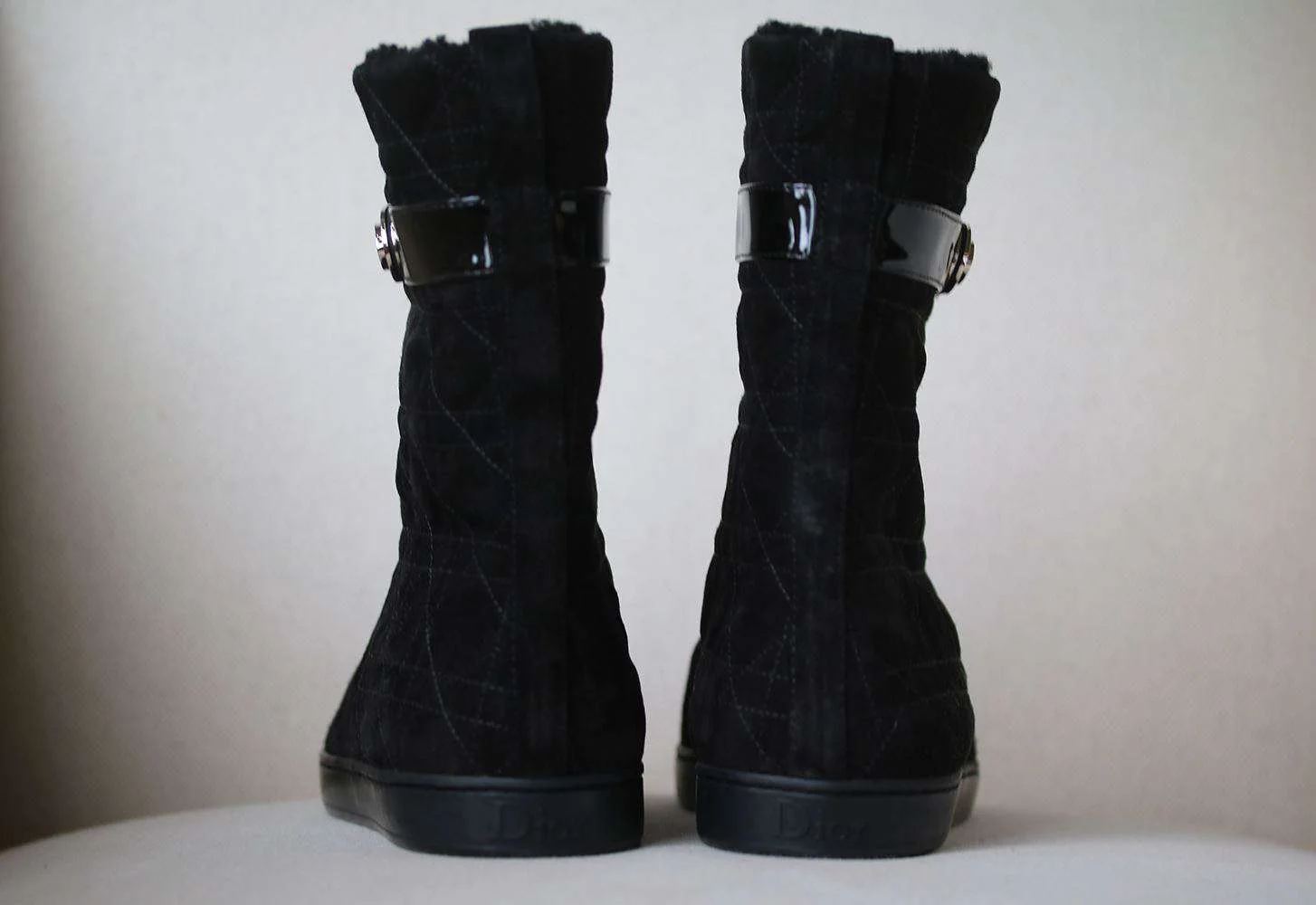 CHRISTIAN DIOR QUILTED SHEARLING LINED SUEDE BOOTS EU 38 UK 5 US 8 - Image 4