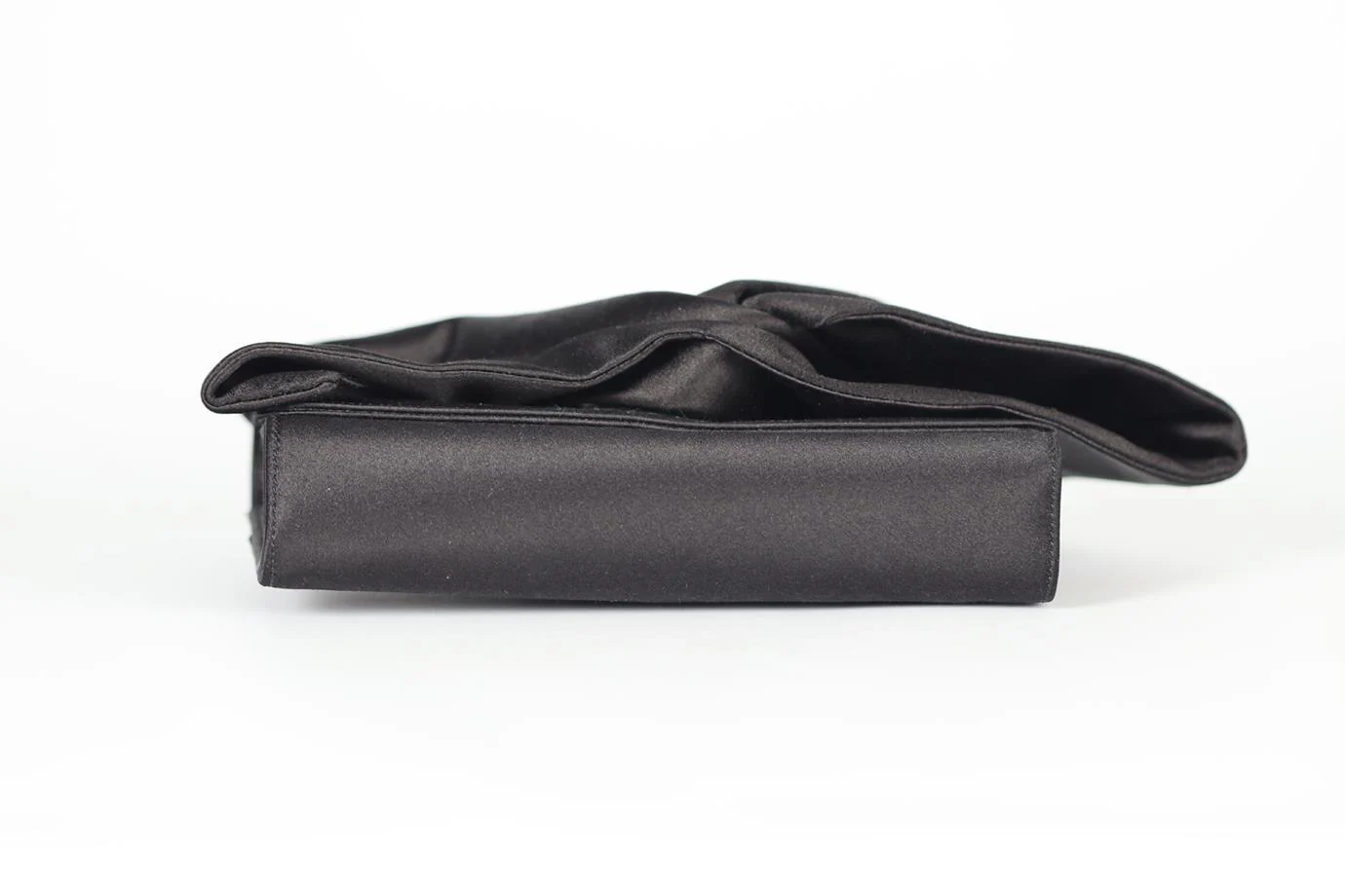 CHRISTIAN LOUBOUTIN BLACK BOW DETAILED SATIN CLUTCH - Image 6