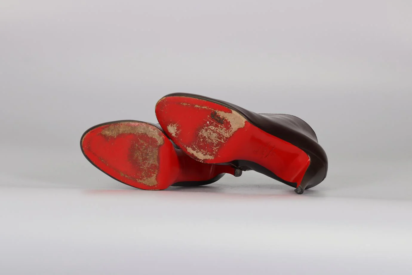 CHRISTIAN LOUBOUTIN LEATHER ANKLE BOOTS EU 39 UK 6 US 9 - Image 5