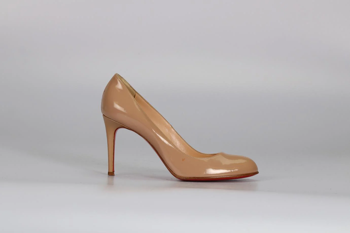 CHRISTIAN LOUBOUTIN PATENT LEATHER PUMPS EU 38.5 UK 5.5 US 8.5 - Image 2