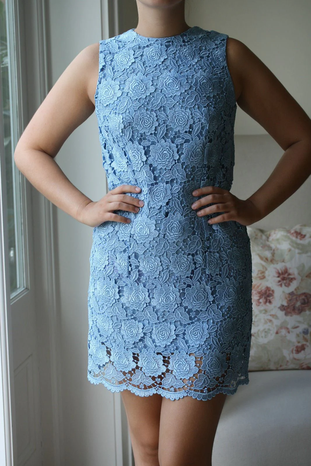 CHRISTOPHER KANE LIGHT BLUE GUIPURE LACE DRESS UK 10 - Image 2
