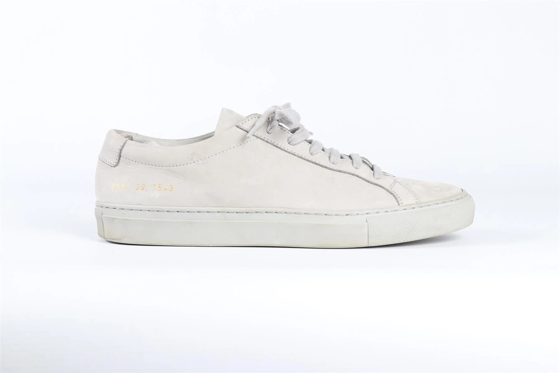 COMMON PROJECTS GREY SUEDE SNEAKERS - Image 2