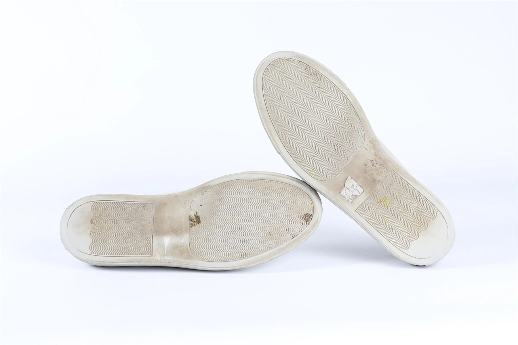 COMMON PROJECTS GREY SUEDE SNEAKERS - Image 6