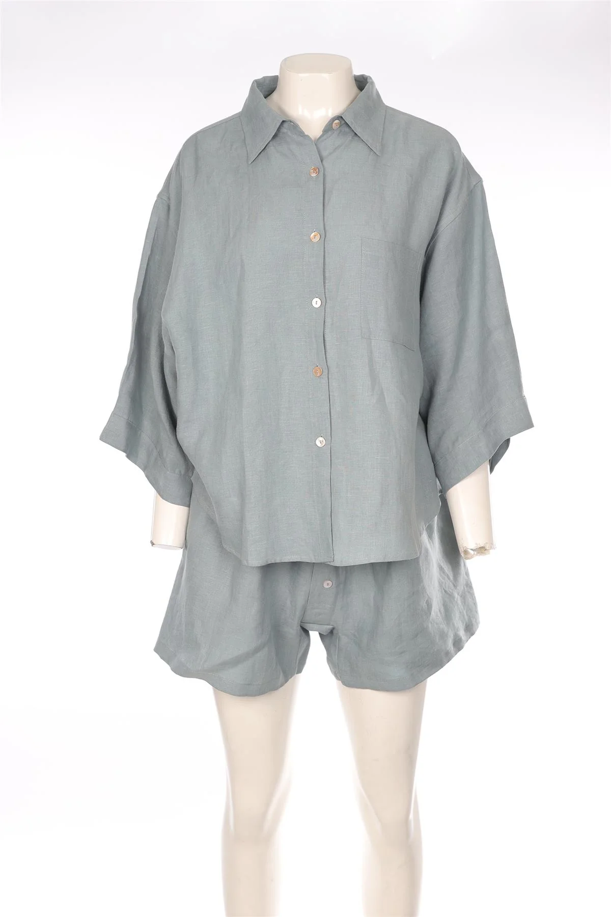 DEIJI STUDIOS BLUE LINEN SHORTS AND TOP SET SMALL-MEDIUM - Image 2