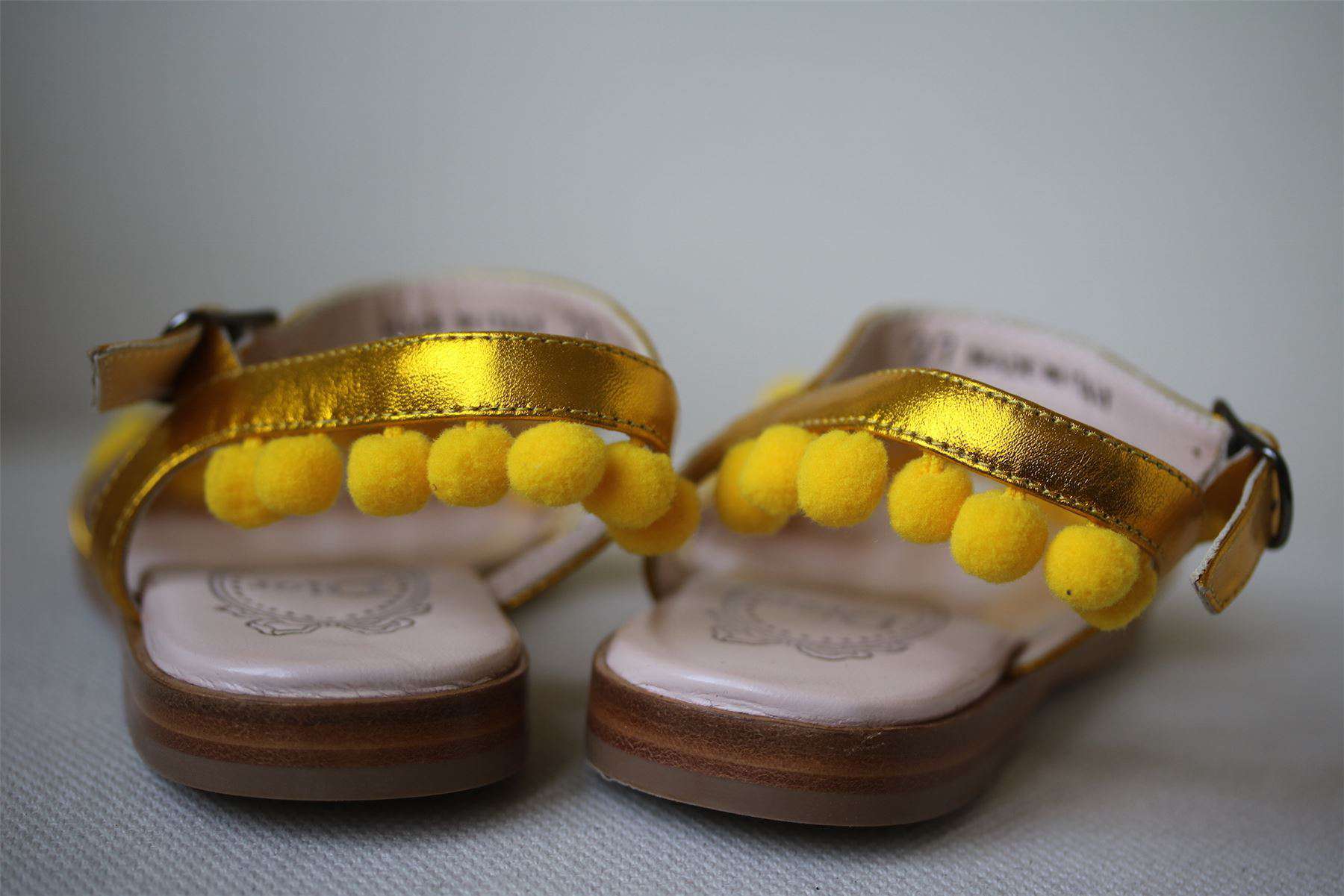 DIOR GIRLS YELLOW POM POM SANDALS EU 27 UK 9 - Image 4