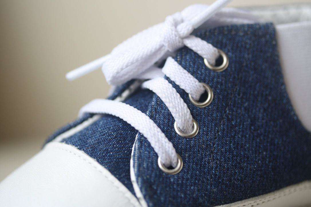DOLCE AND GABBANA BABY BLUE DENIM SHOES EU 19 UK 3 - Image 4