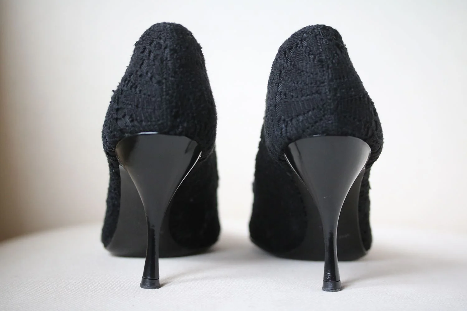 DOLCE AND GABBANA CROCHET MESH POINTED TOE PUMPS EU 39.5 UK 6.5 US 9.5 - Image 5