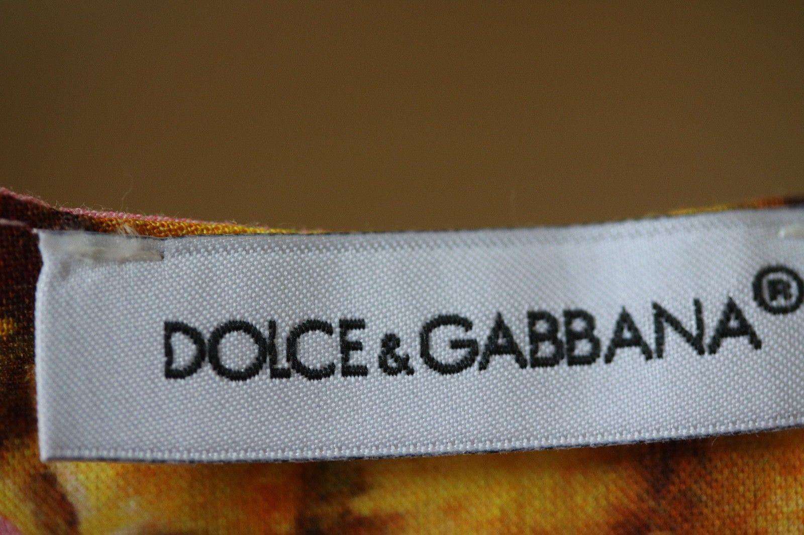 DOLCE AND GABBANA GIRLS PINK PINEAPPLE TOP AND SHORTS 5 YEARS - Image 3