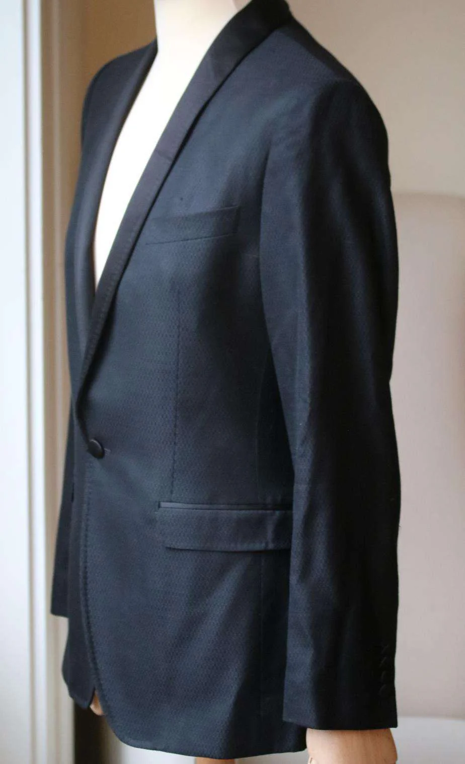 DOLCE AND GABBANA JACQUARD SILK BLEND DINNER JACKET IT 46 UK 36 - Image 2