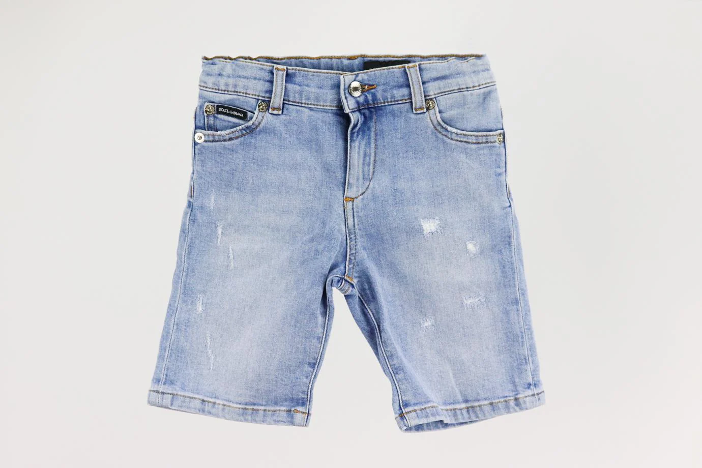 DOLCE AND GABBANA KIDS BOYS DISTRESSED DENIM SHORTS 4 YEARS - Image 2