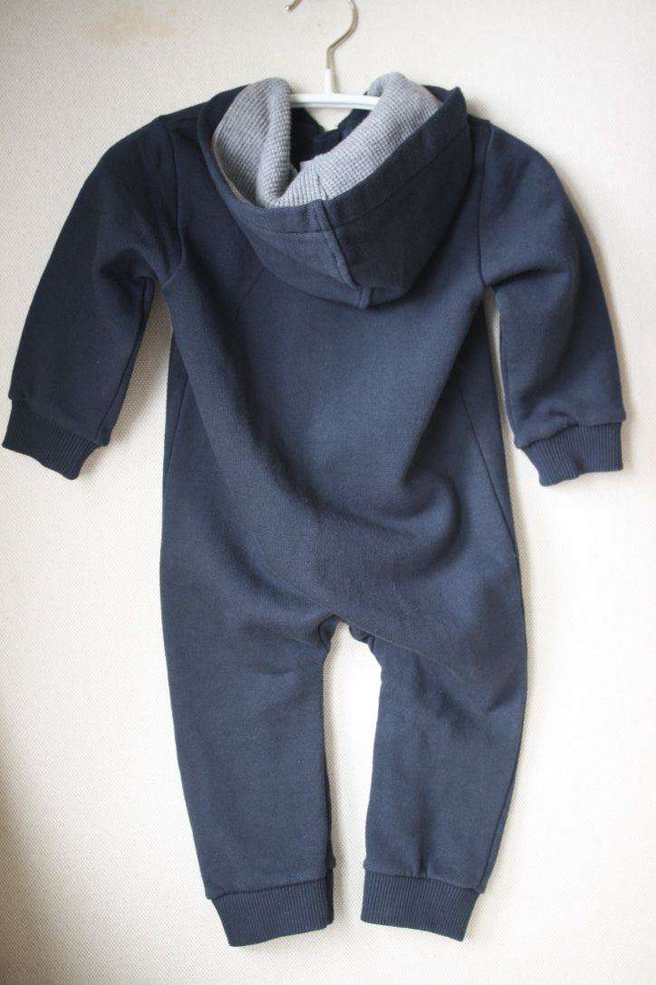 DOLCE AND GABBANA NAVY BABY BABYGROW 6-9 MONTHS - Image 3