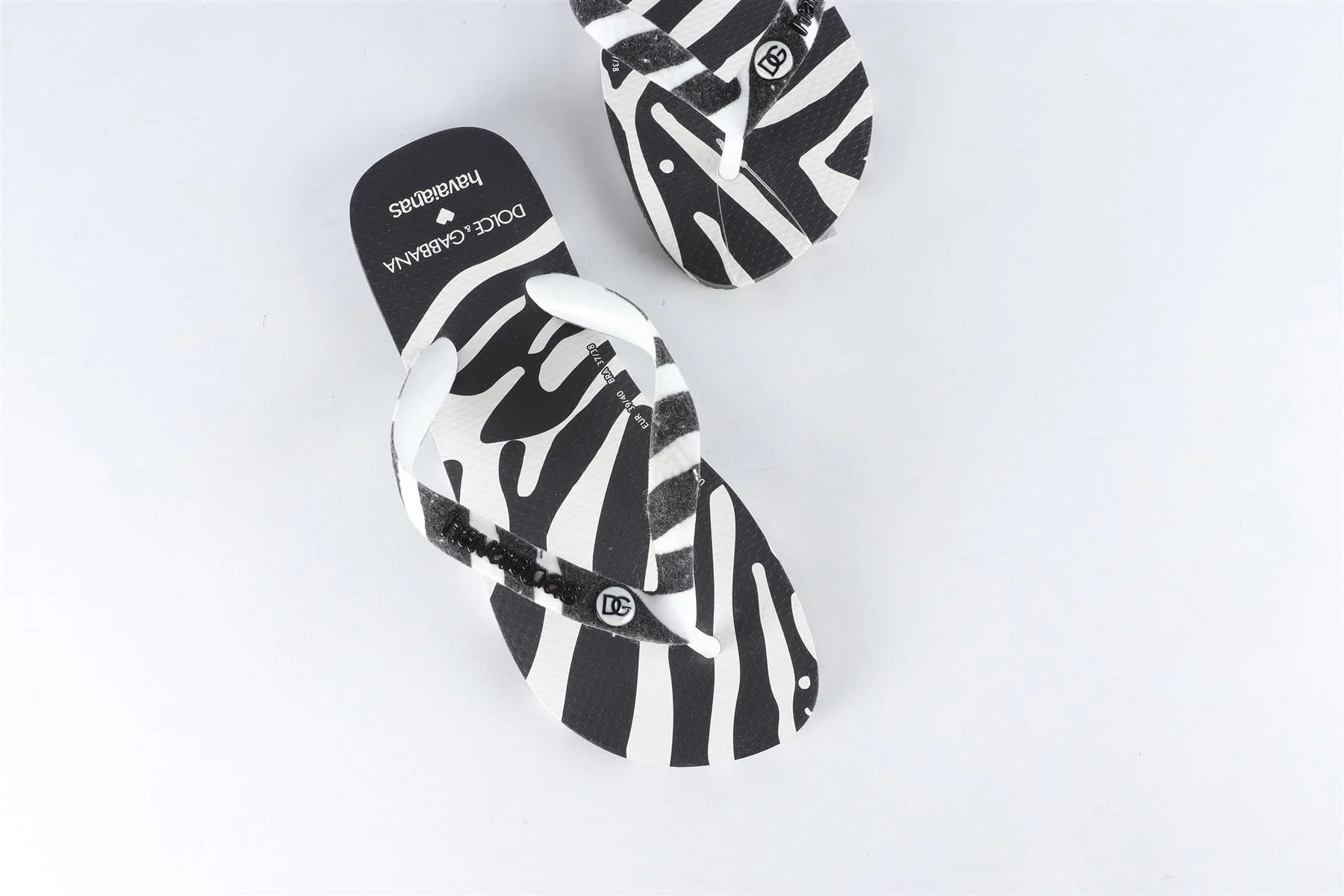 DOLCE & GABANNA + HAVAIANAS RUBBER FLIP FLOPS EU 39-40 UK 6-7 US 9-10) - Image 4