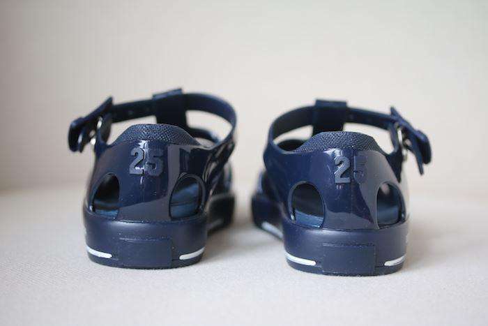 DOLCE & GABBANA BABY BOYS NAVY BLUE JELLY SHOES EU 25 UK 8 - Image 3