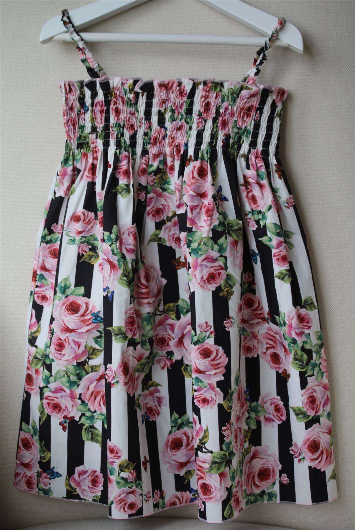 DOLCE & GABBANA GIRLS PINK ROSE STRIPED DRESS 5 YEARS - Image 3