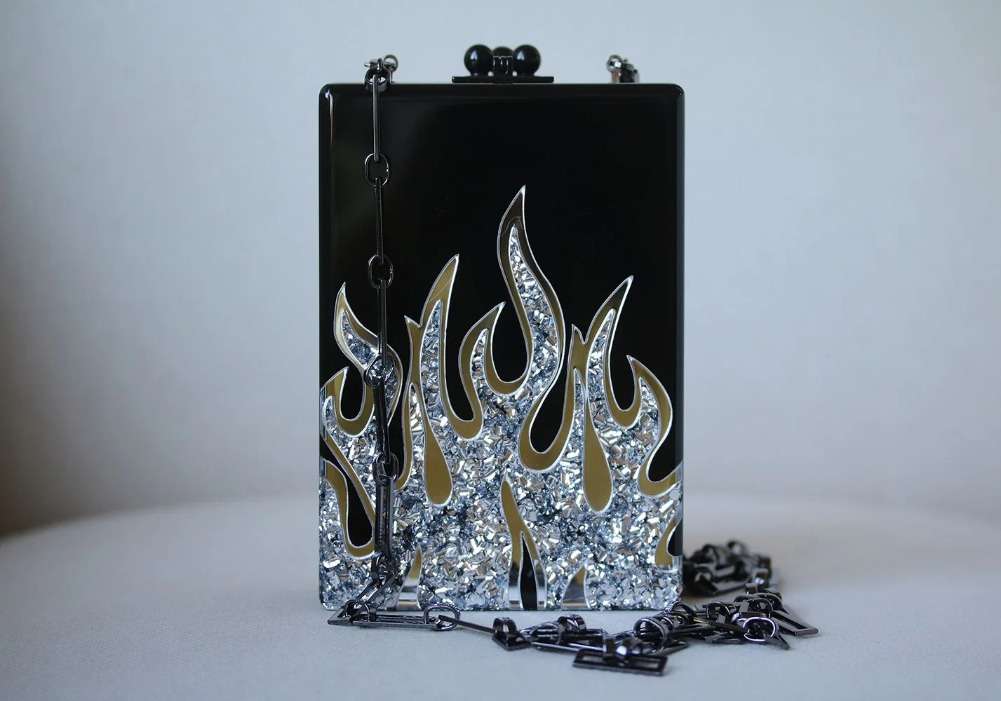 EDIE PARKER CAROL FLAMES ACRYLIC BOX CLUTCH - Image 3