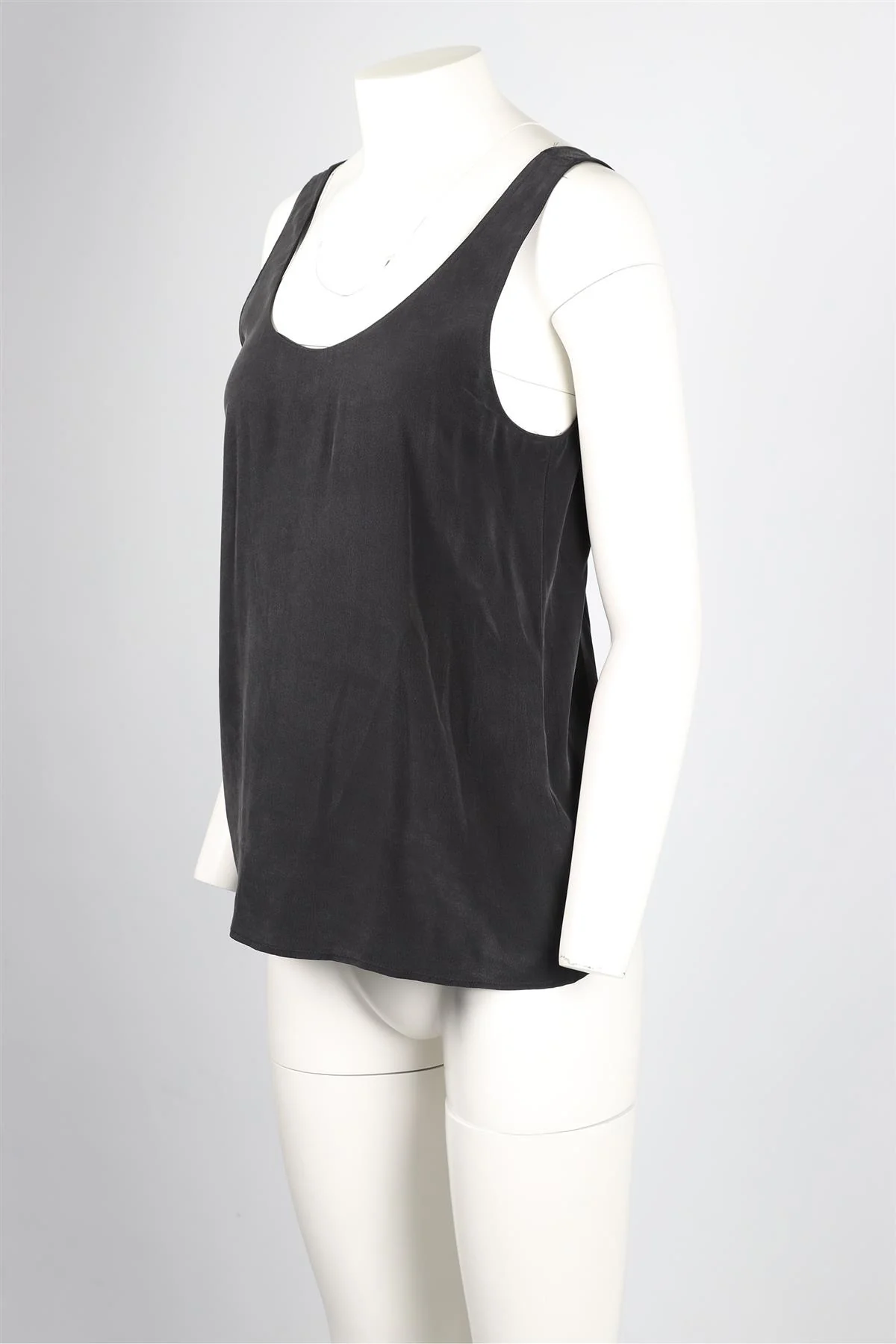 EQUIPMENT BLACK SILK TOP SMALL - Image 3