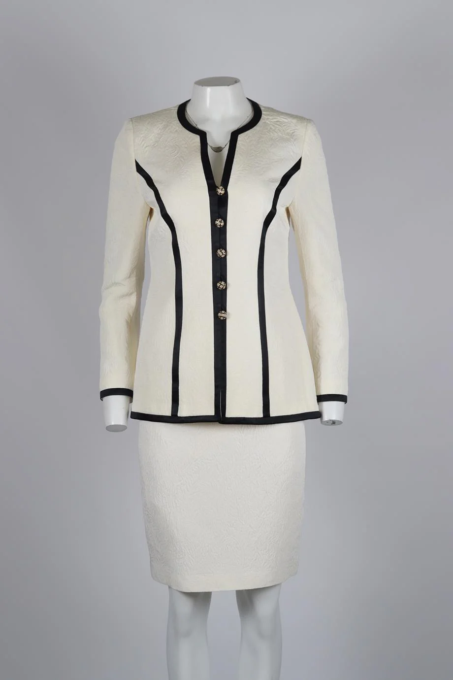 ESCADA COUTURE MATELASSE WOOL BLEND BLAZER AND SKIRT SET DE 38 UK 12 - Image 2