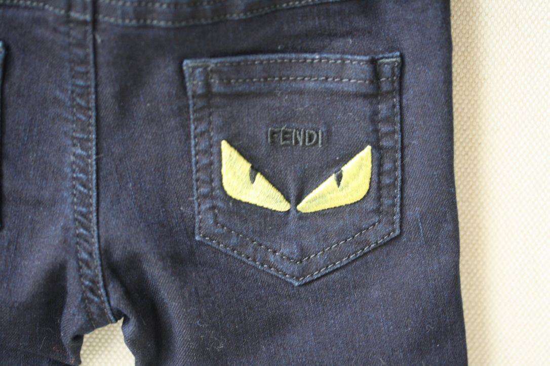 FENDI BABY DARK BLUE MONSTER JEANS 9 MONTHS - Image 2