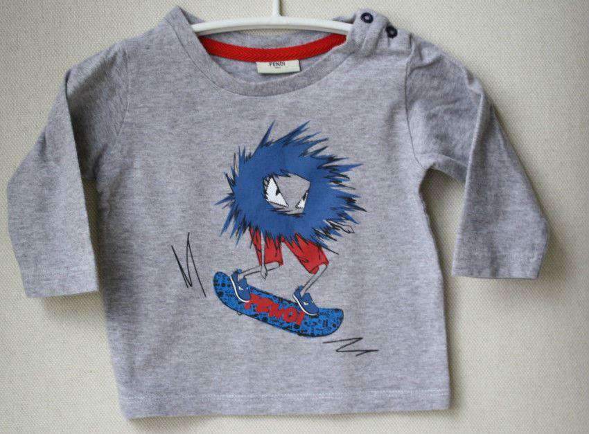 FENDI BABY GREY SKATEBOARD BAG BUG T-SHIRT TOP 6 MONTHS - Image 2