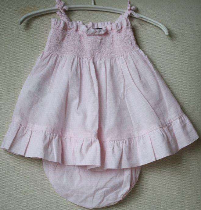 FENDI BABY PINK ZUCCA SUN DRESS AND BLOOMERS 6 MONTHS - Image 7