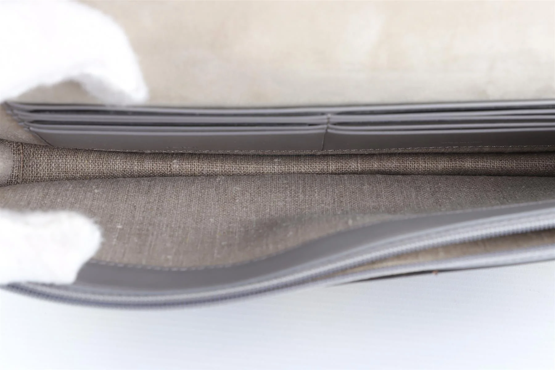 FENDI BUSTINA BROWN LEATHER CLUTCH - Image 10
