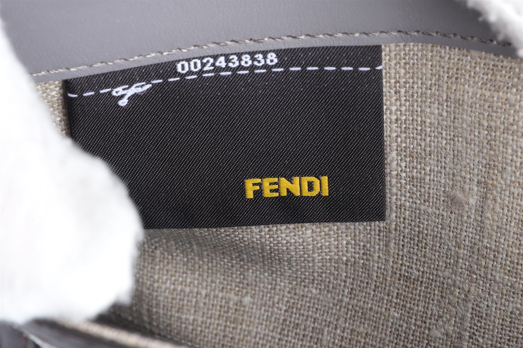 FENDI BUSTINA BROWN LEATHER CLUTCH - Image 9