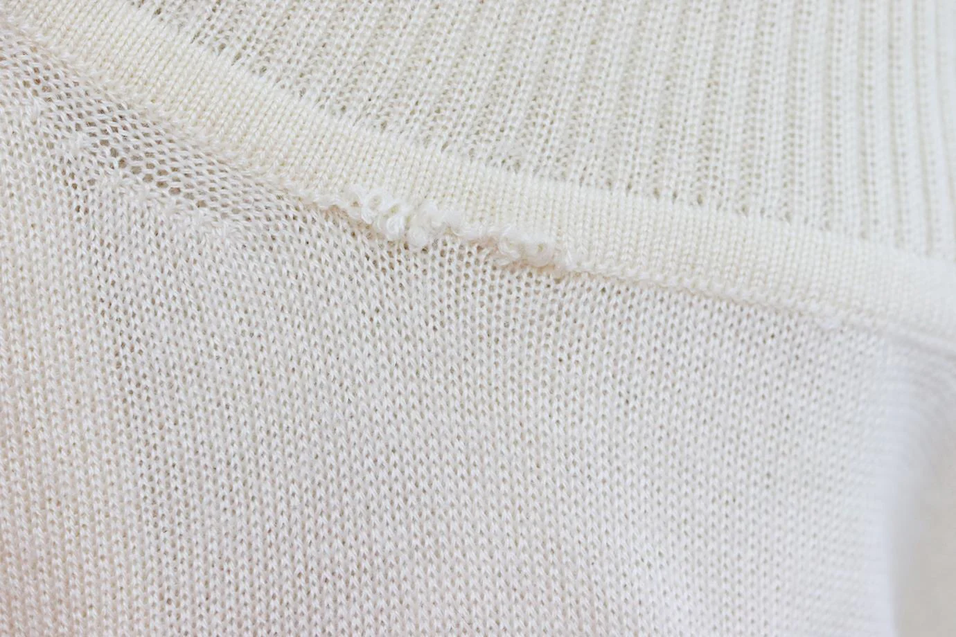 FENDI CASHMERE AND SILK BLEND TOP IT 40 UK 8 - Image 6