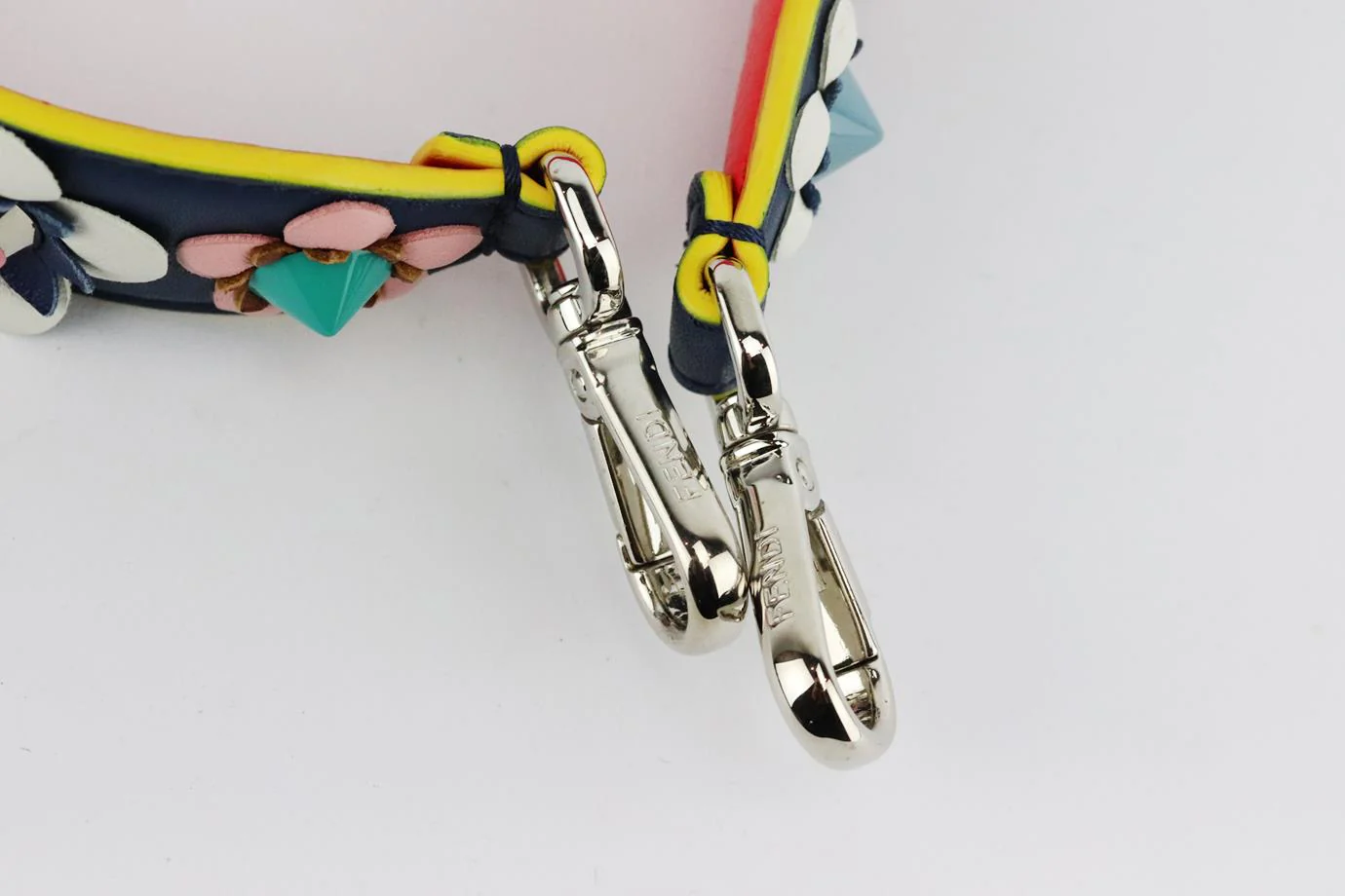 FENDI FLORAL APPLIQUÉD LEATHER BAG STRAP - Image 5