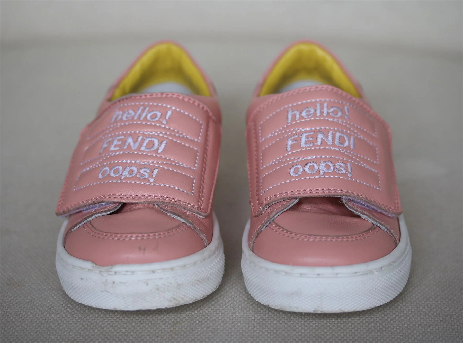 FENDI GIRLS PINK TEXT TRAINERS EU 24 UK 7 - Image 3
