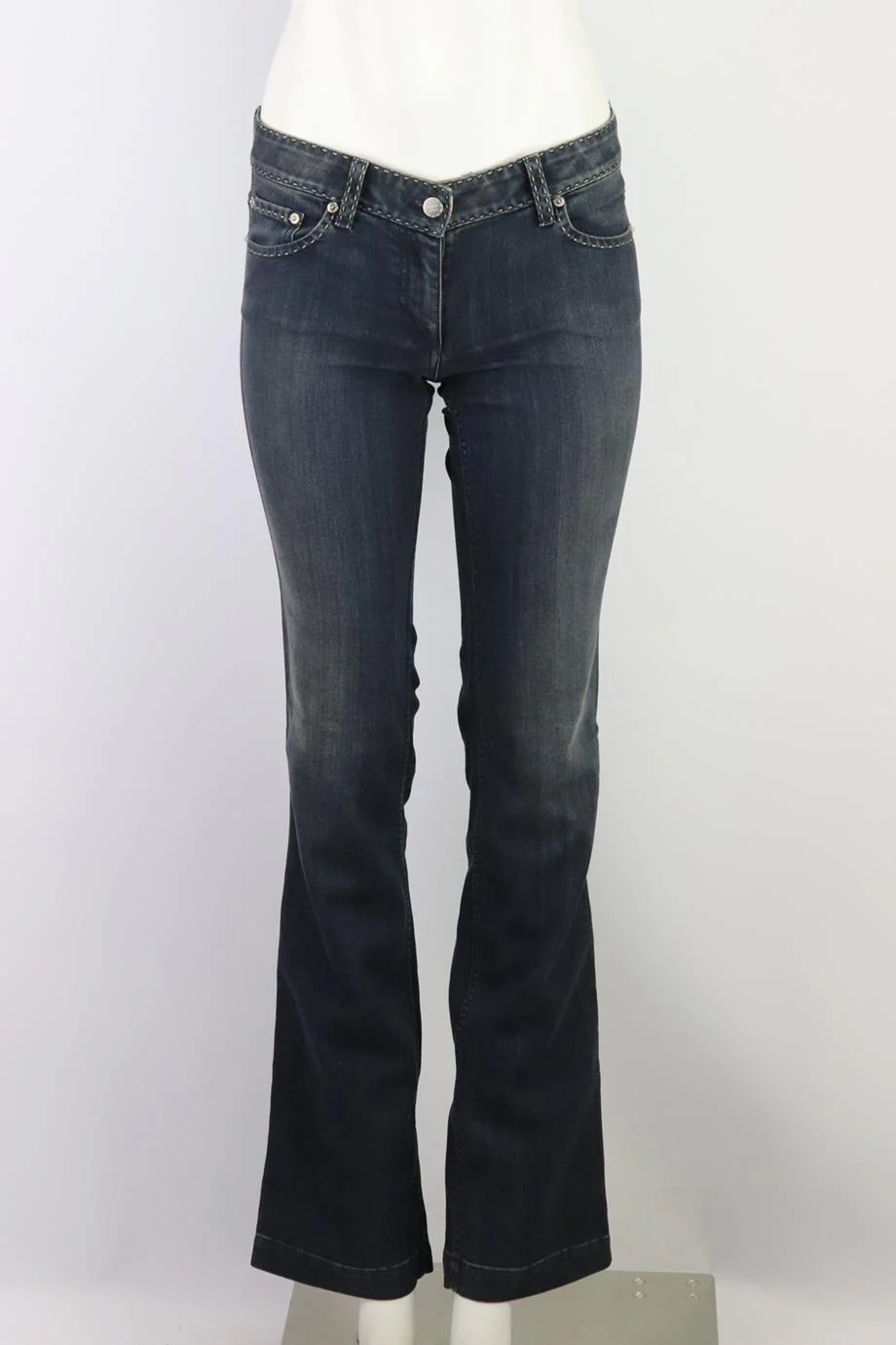 FENDI LOW RISE STRAIGHT LEG JEANS IT 40 UK 8 - Image 2