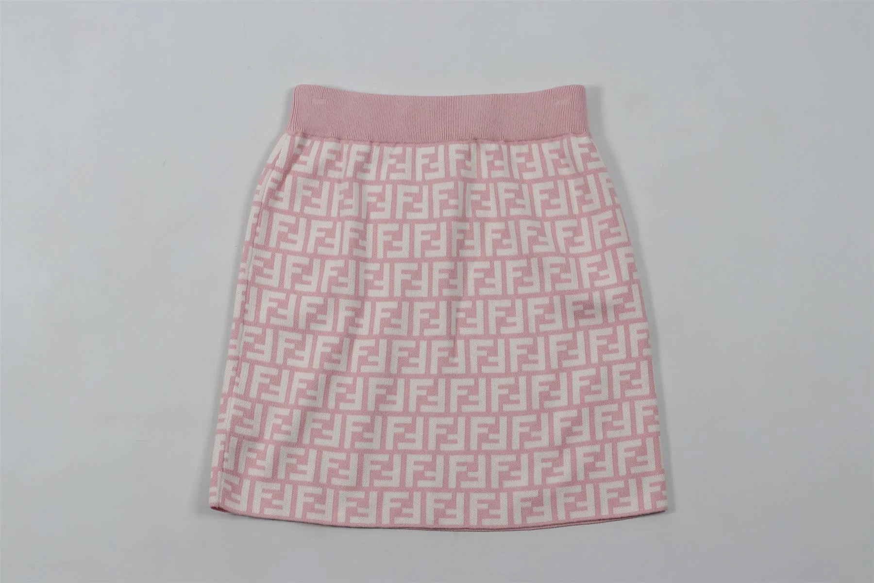 FENDI PINK KIDS GIRLS SKIRT 12 YEARS - Image 4