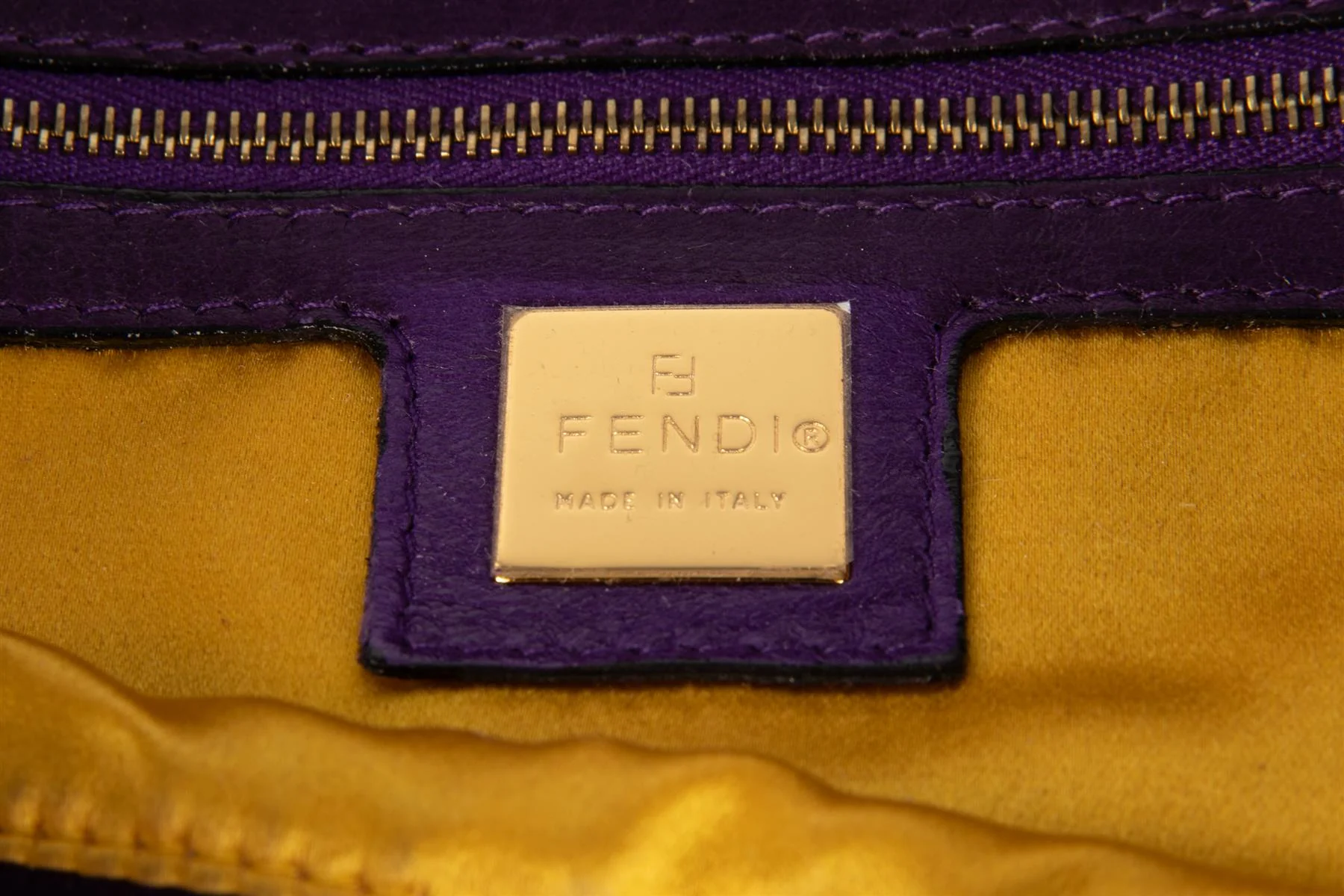 FENDI PURPLE BAGUETTE SUEDE SHOULDER BAG - Image 10