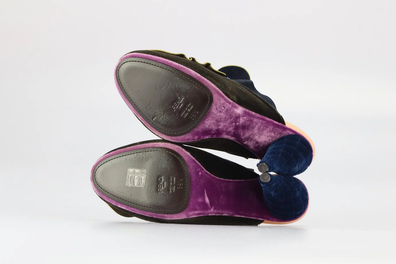 FENDI VELVET AND SUEDE MULES EU 39.5 UK 6.5 US 9.5 - Image 5