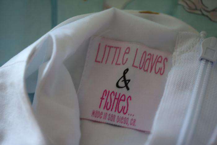 FIVE LOAVES TWO FISH UNICORN DRESS 4 YEARS - Image 3
