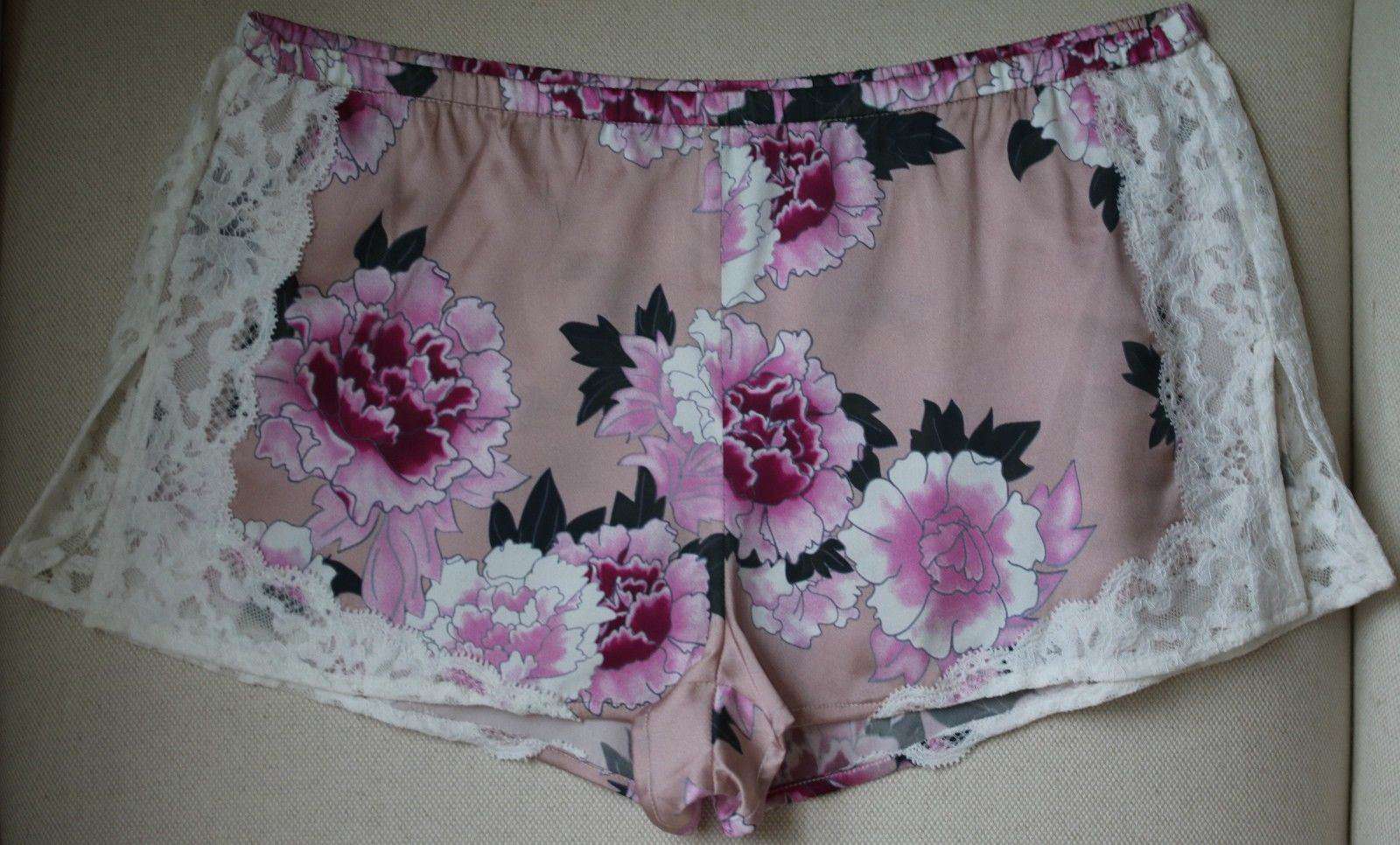 FLEUR DU MAL CHARLOTTE LACE & SILK TAP SHORTS SMALL - Image 3