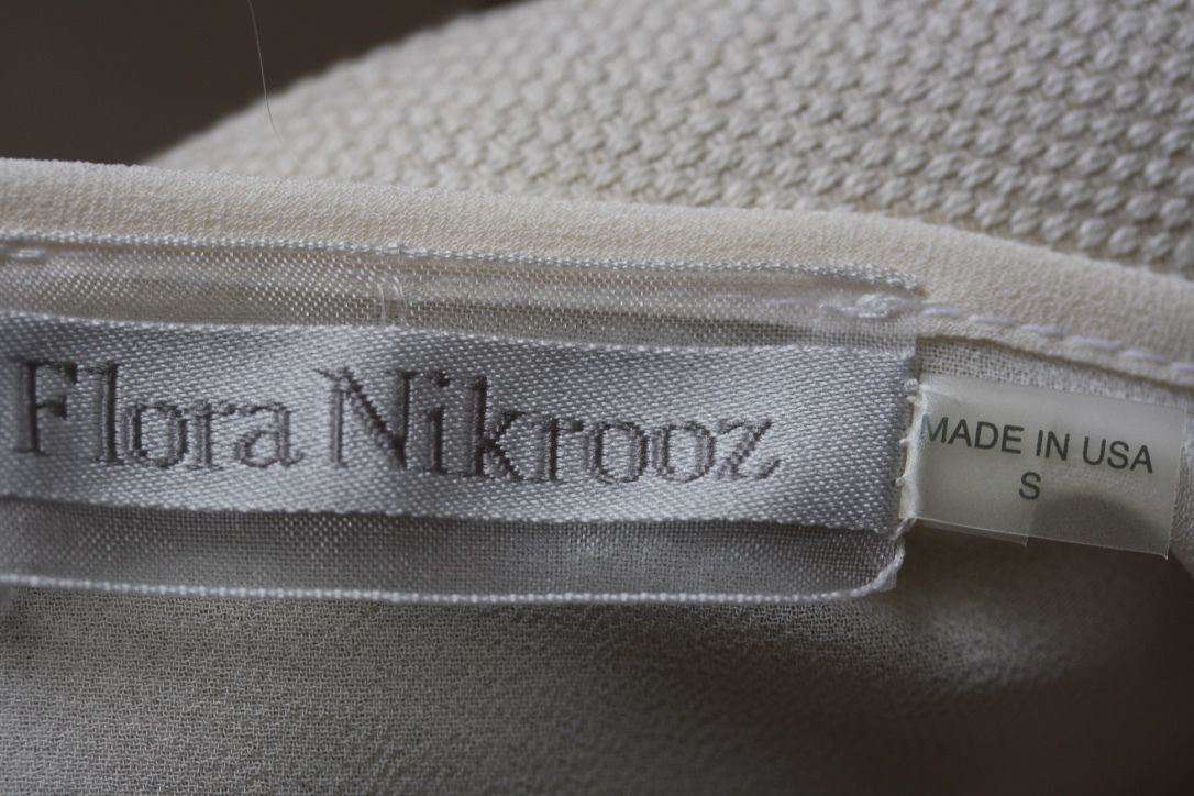 FLORA NIKROOZ DREAMTAKER CHEMISE AND ROBE SMALL/LARGE - Image 12