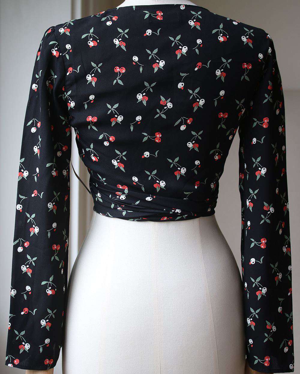 FLYNN SKYE BELL LONG SLEEVE CROP TOP SMALL - Image 5