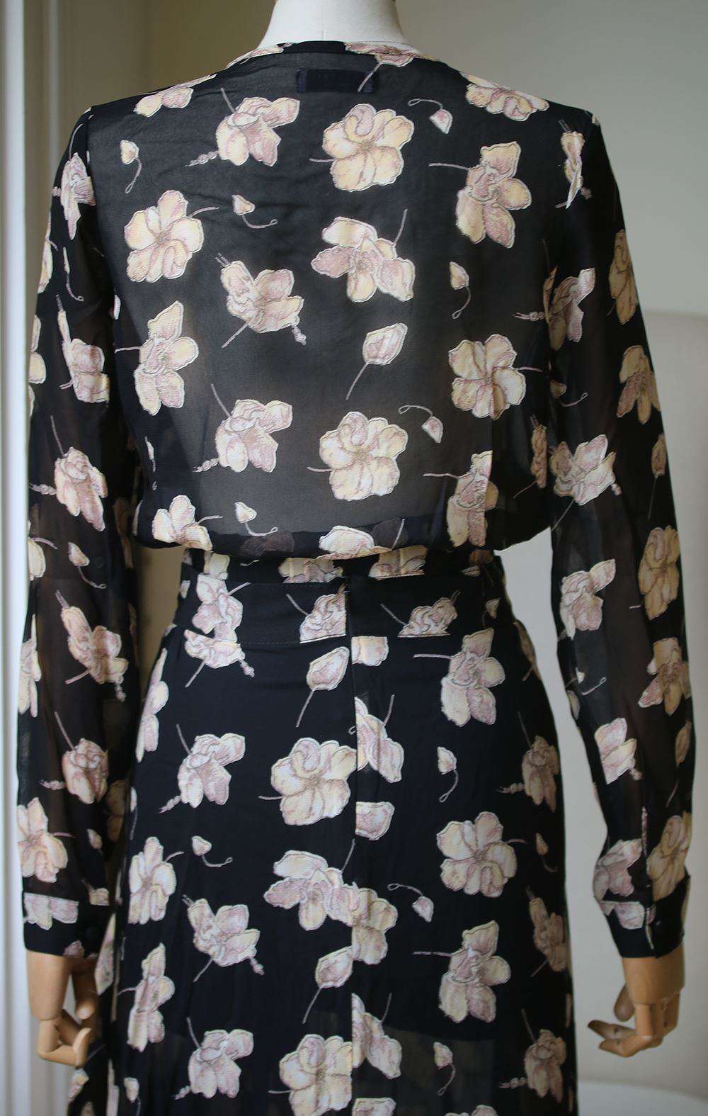 FLYNN SKYE FLORAL WRAP-FRONT TOP SMALL - Image 3