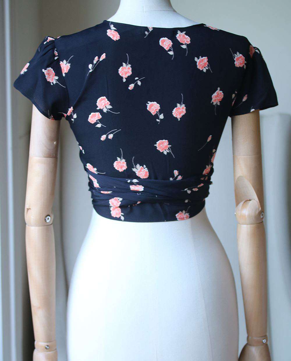 FLYNN SKYE THAT'S A WRAP CROP TOP SMALL - Image 3