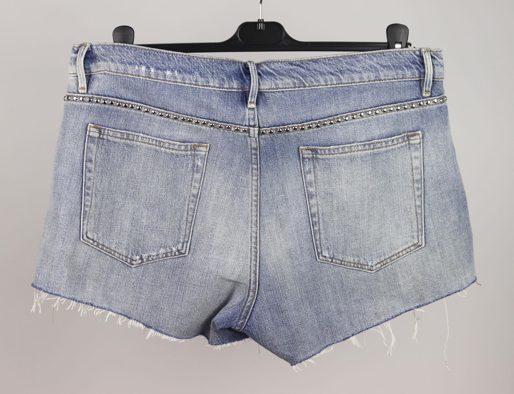 FRAME LE STUDDED DISTRESSED DENIM SHORTS W31 UK 12/14 - Image 3