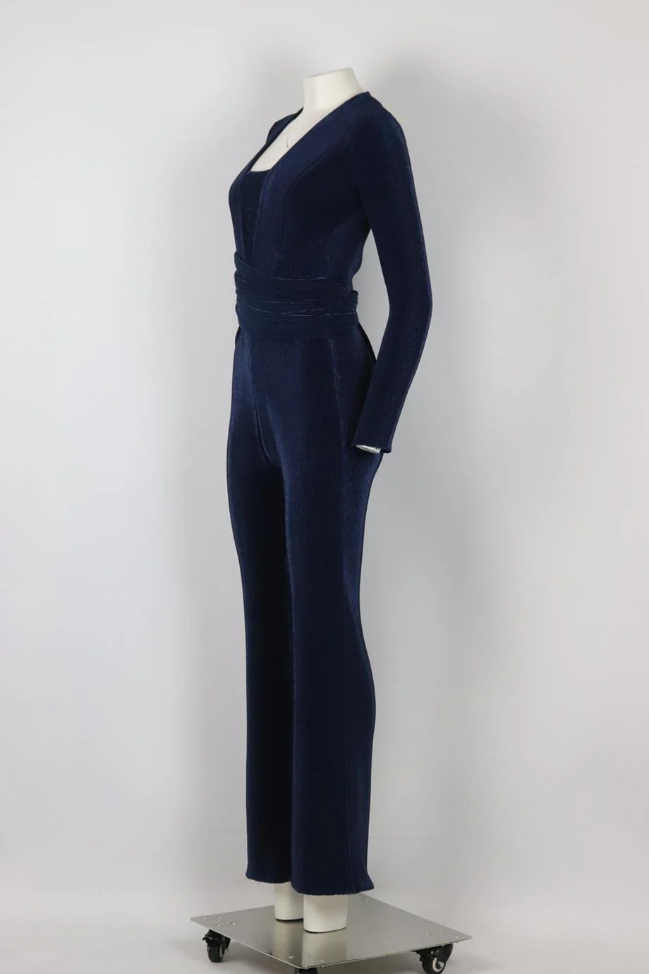 GALVAN LONDON PLUNGING PLISSÉ CREPE JUMPSUIT UK 8 - Image 3