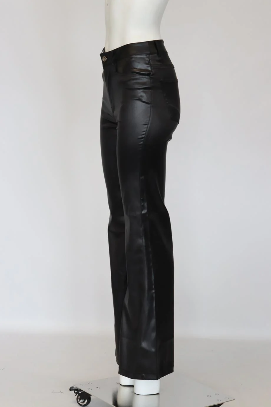 GAUGE81 STRETCH SATIN FLARED PANTS XSMALL - Image 3