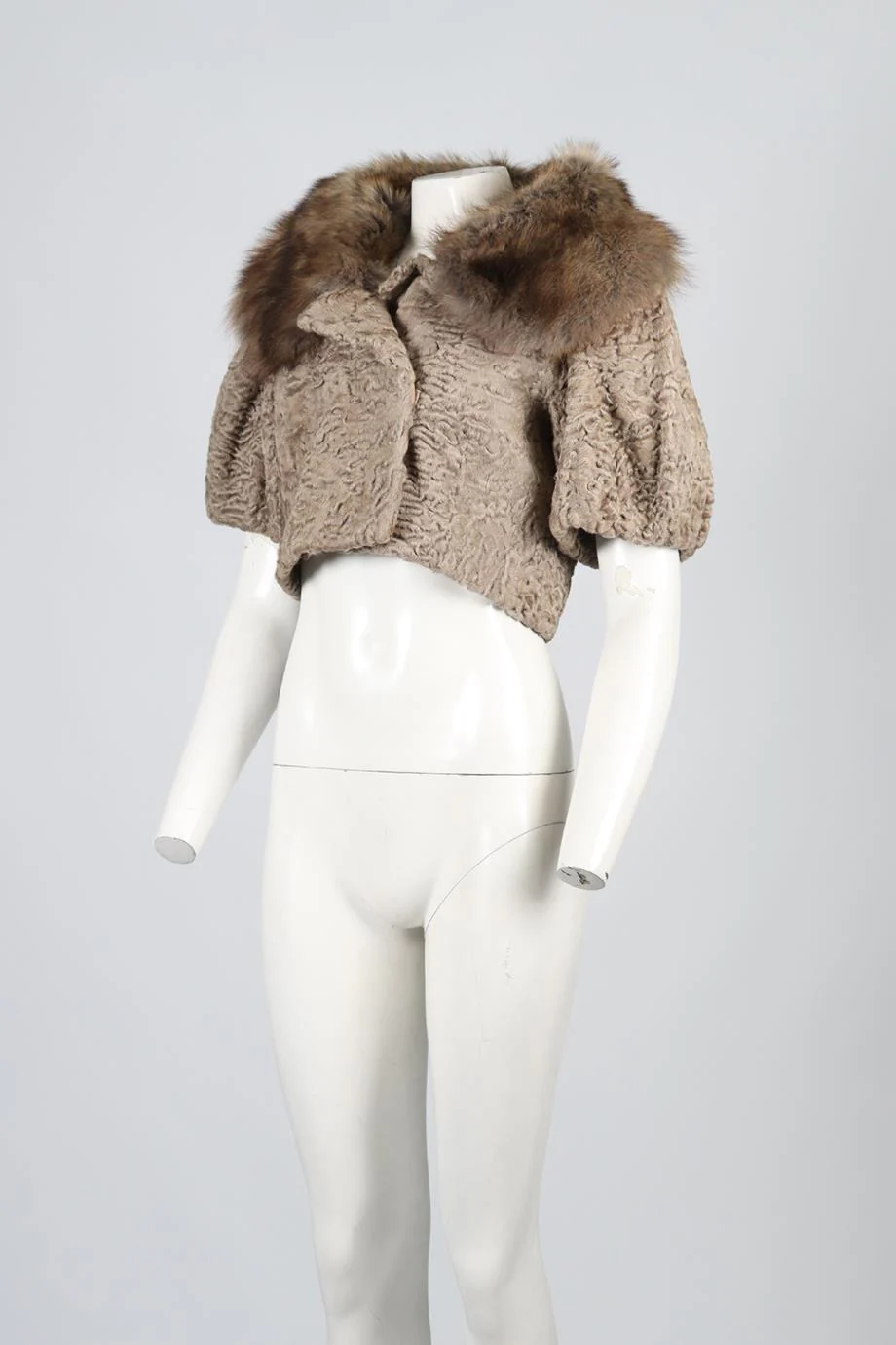 GIAMBATTISTA VALLI CROPPED PERSIAN LAMB FUR JACKET IT 44 UK 12 - Image 3