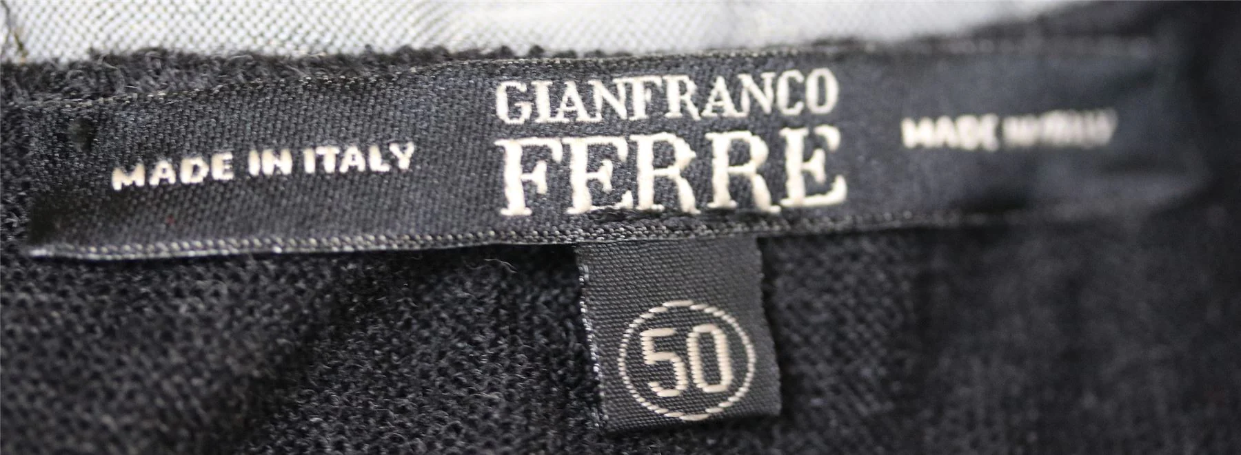 GIANFRANCO FERRI METALLIC TEXTURED TURTLENECK TOP SMALL - Image 4