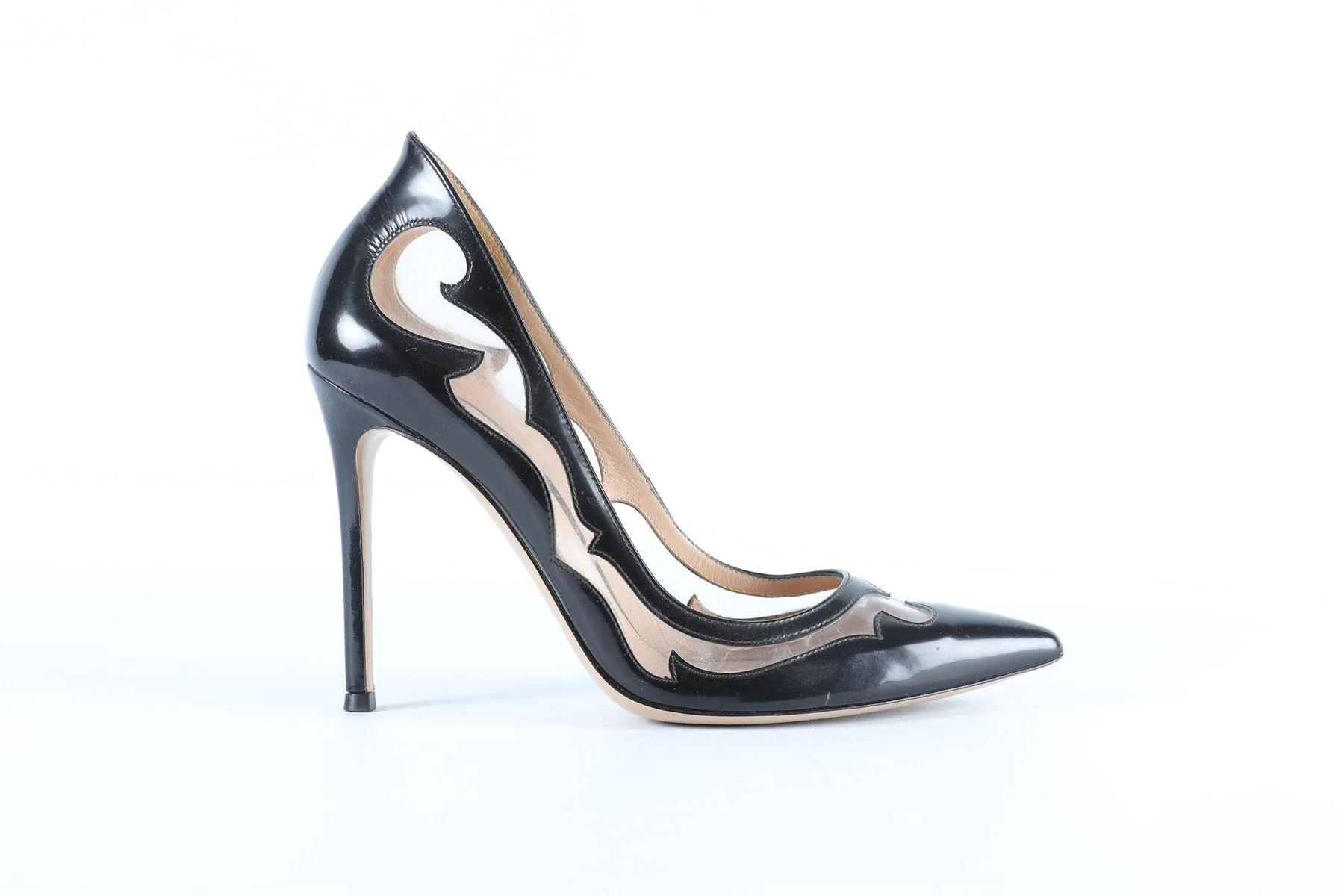 GIANVITO ROSSI BLACK PATENT LEATHER PUMPS EU 38.5, UK 5.5, US 8.5 - Image 2