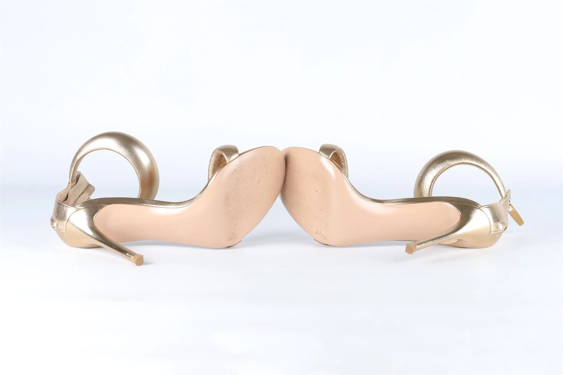 GIANVITO ROSSI GOLD LEATHER SANDALS EU 37.5 UK 4.5 US 7.5 - Image 6