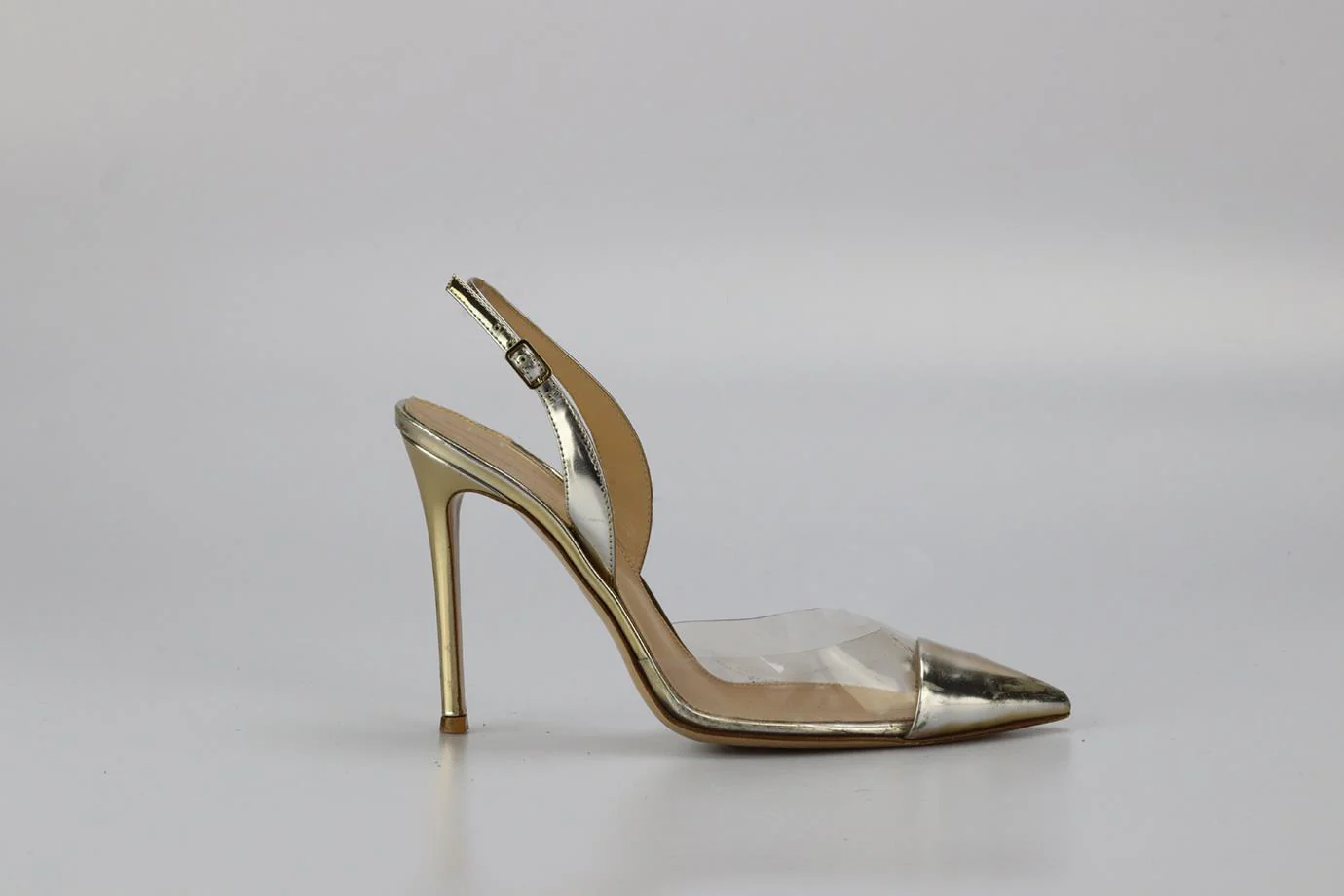 GIANVITO ROSSI PVC AND PATENT LEATHER SLINGBACK PUMPS EU 37.5 UK 4.5 US 7.5 - Image 2