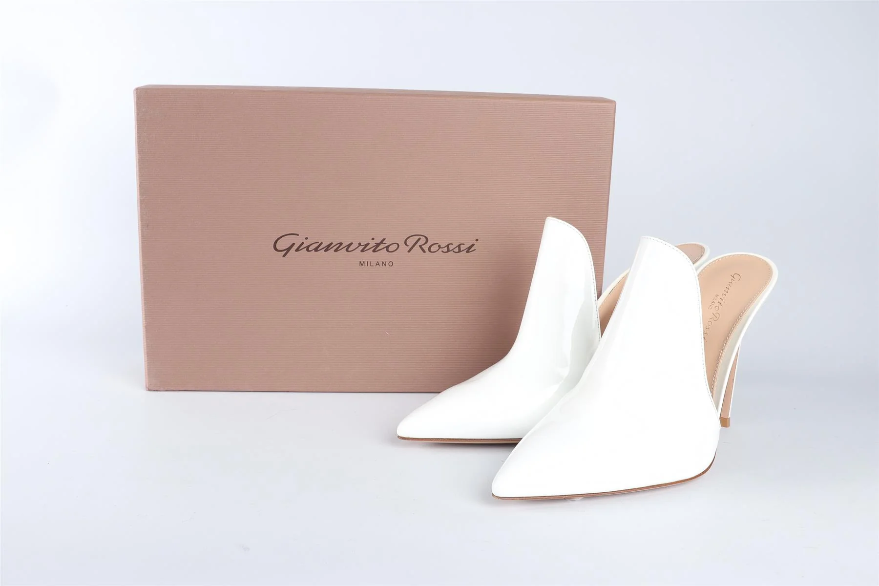 GIANVITO ROSSI WHITE PATENT LEATHER MULES EU 37 UK 4 US 7 - Image 7